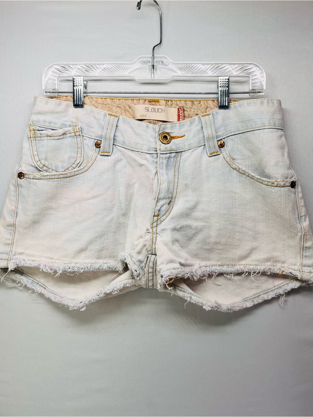 Levi's 504 Light Wash Frayed Hem Denim Shorts - Pale Blue/White